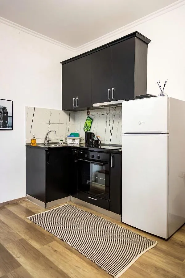 The Tropical House Tirana Apartment